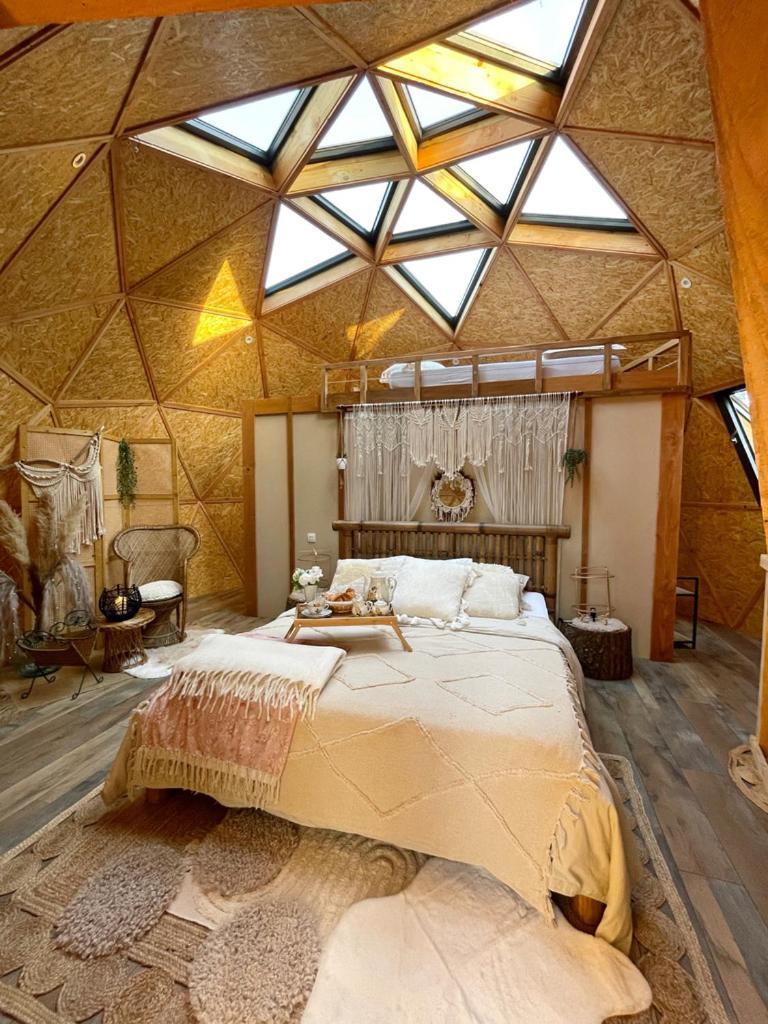 Hotel L'Etoile De Baynes Cerisy-la-Foret Esterno foto